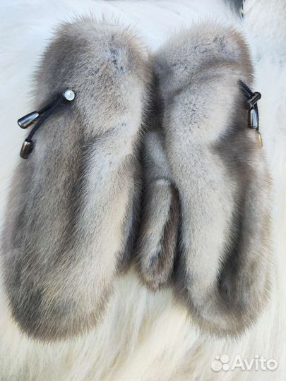 Норковые варежки