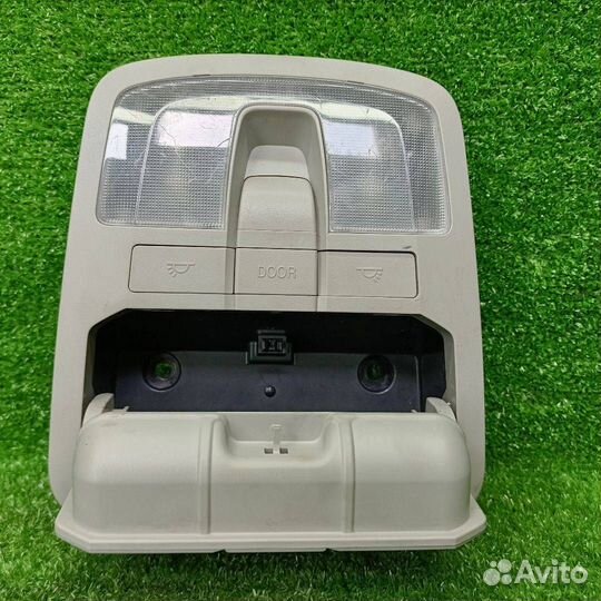 Фонарь салона (плафон) передний верхний SsangYong