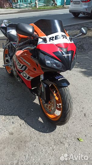 Honda CBR 1000 RR Fireblade 2006г