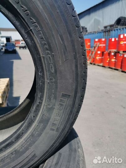 Pirelli P Zero Asimmetrico 235/65 R17