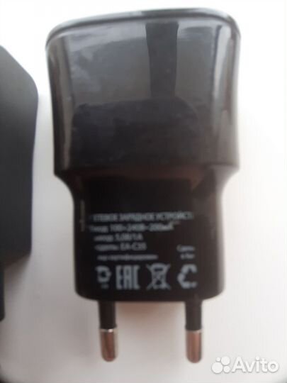 Адаптер зарядного устройства для телефона