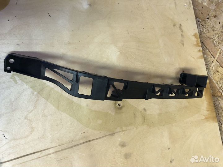 Крепление бампера Мазда 3