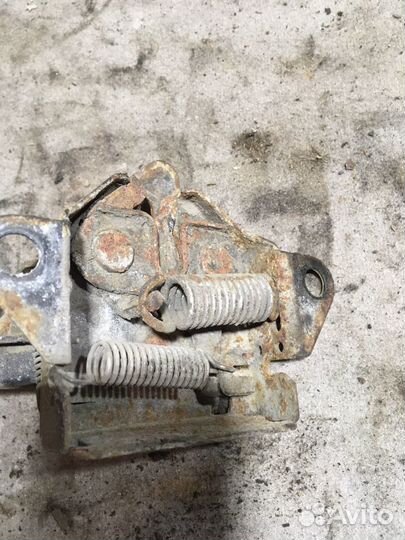 Замок капота Mazda MPV LW 3 Мазда Мпв