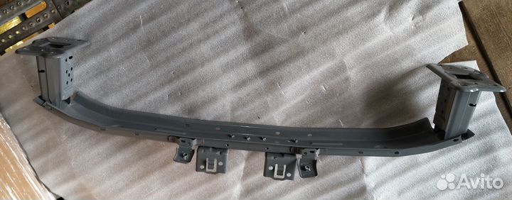 Усилитель переднего бампера Haval F7