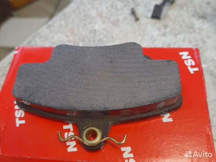 Колодки передние logan