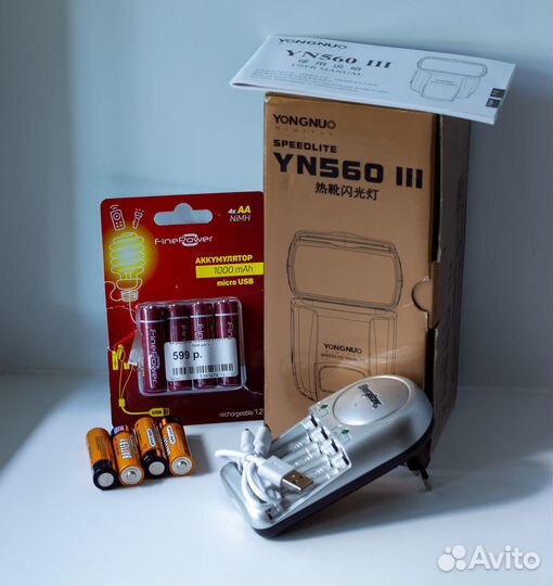Вспышка YongNuo Speedlite YN-560 III
