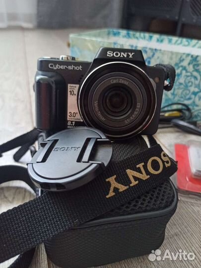 Фотоаппарат Sony Cyber-shot DSC-H10 8.1MP