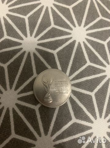 Продам монету