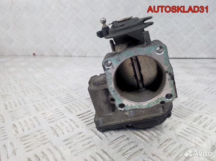 Заслонка дроссельная Audi A4 B5 1.8 AEB 058133063Q