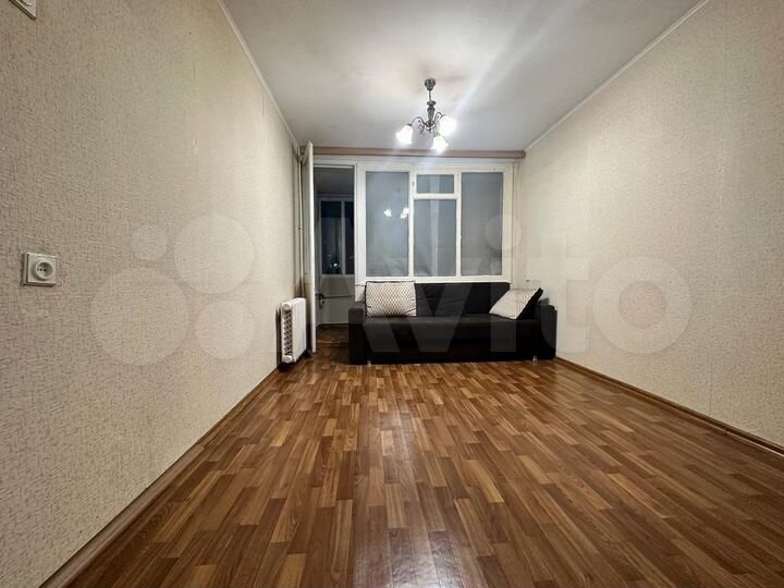 2-к. квартира, 50 м², 3/5 эт.
