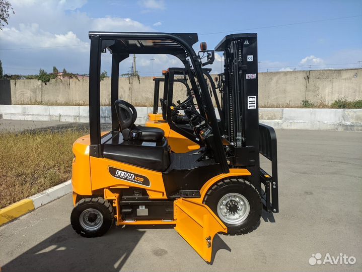 Вилочный погрузчик UN Forklift FB20, 2024