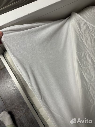 Кровать IKEA hemnes