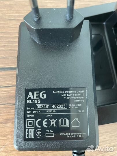 Зарядное устройство для AEG BS18G4-202C