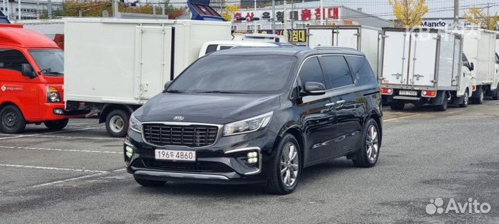 Kia Carnival 2.2 AT, 2020, 107 817 км