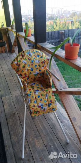 Стульчик для кормления