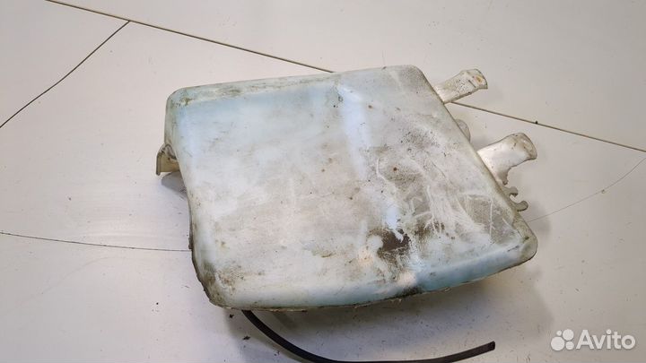 Бачок омывателя Nissan Micra K12E, 2008