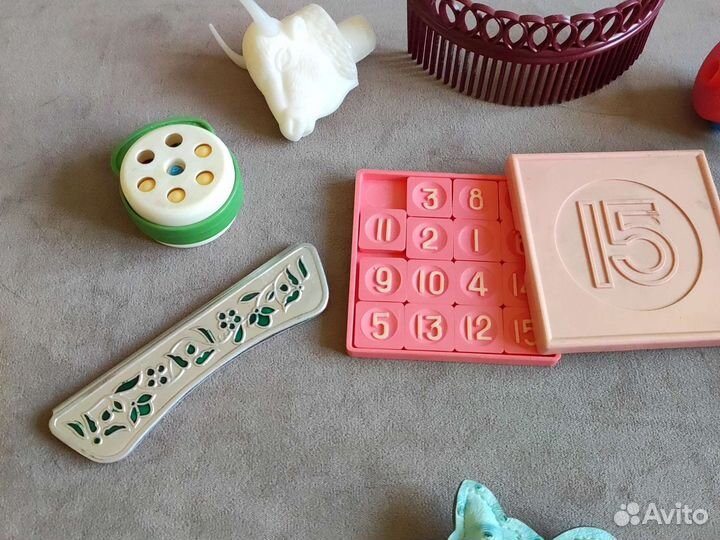 Игрушки головоломки сувениры магниты