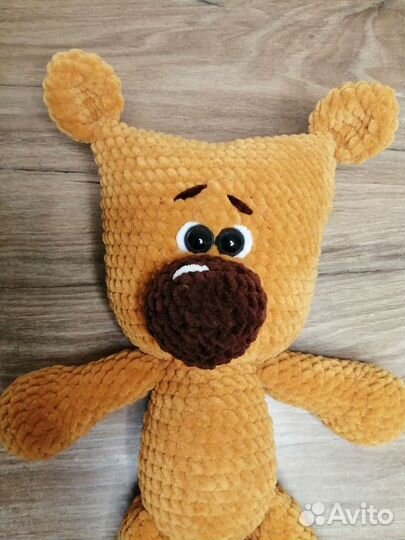 Вязаный мишка (ручная работа)