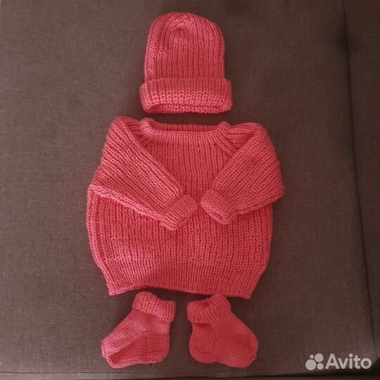 Вязаные детские вещи ручной работы