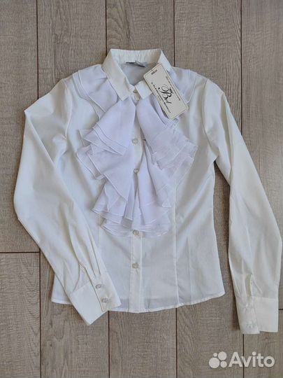 Блуза школьная Alessandro Borelli