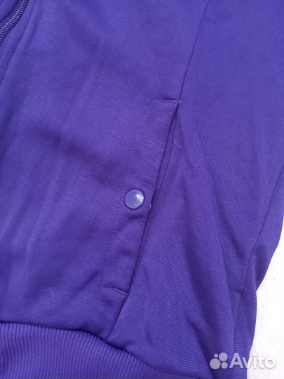 Костюм спортивный