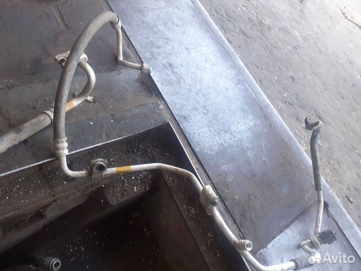 Трубки кондиционера Hyundai Accent