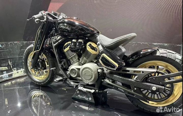 Benda Napoleon 450 Bobber