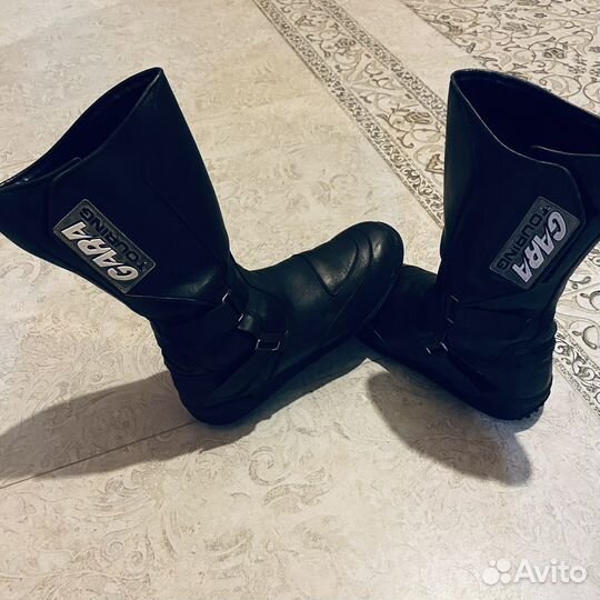 Спортивные мотоботы