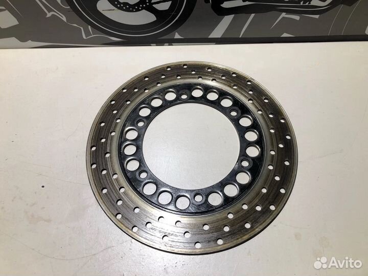 Задний тормозной диск Yamaha FZ 400 Fazer 1997г