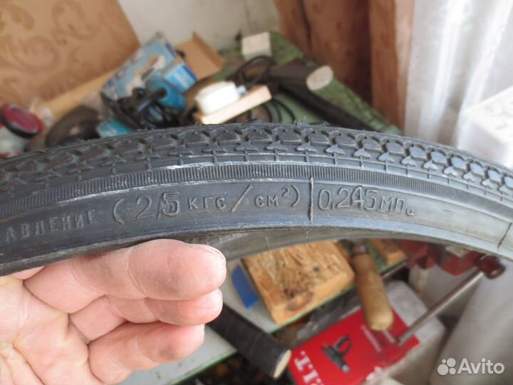 Велосипедная покрышка 28