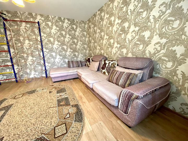 2-к. квартира, 70 м², 2/16 эт.