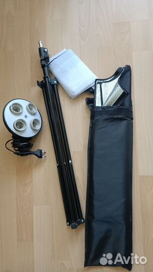 Софтбокс со стойкой на 4 лампы 50х70