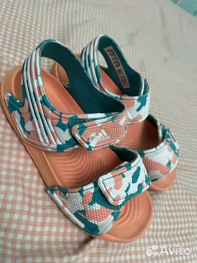 Босоножки для девочки adidas размер 26