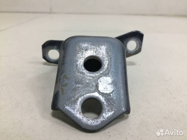 Петля двери задней правой нижняя Mazda 3 BK 2002-2009