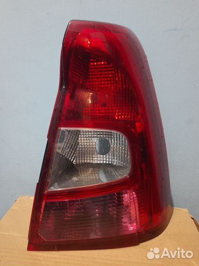 Фонарь задний рено логан
