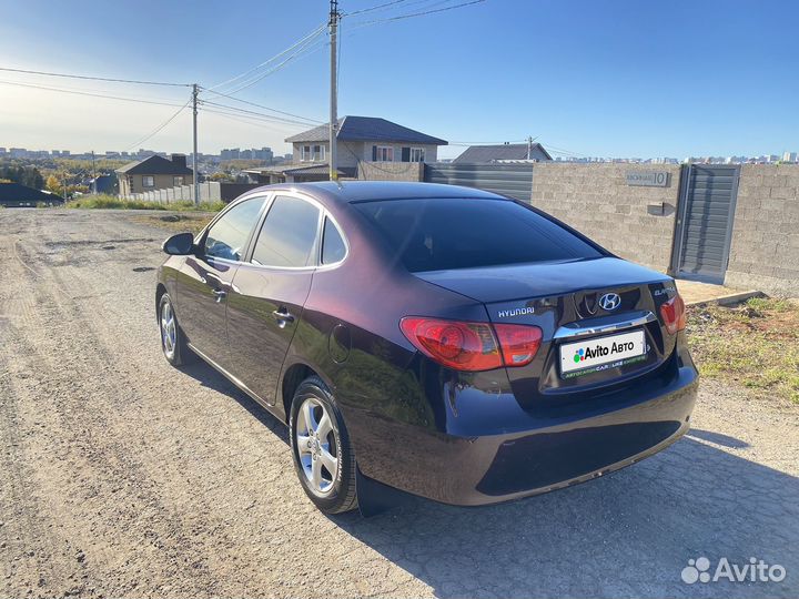 Hyundai Elantra 1.6 МТ, 2010, 193 000 км