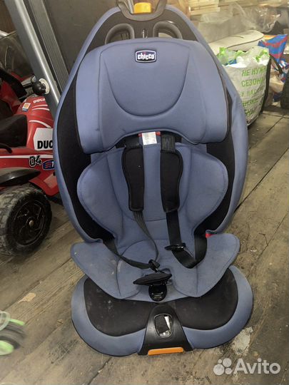 Автокресло chicco