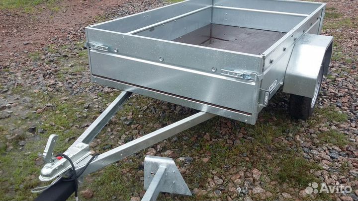 Оцинкованный прицеп лав 81011вв