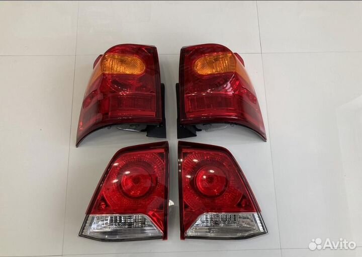 Комплект задних фонарей Land Cruiser 200 2012-2015