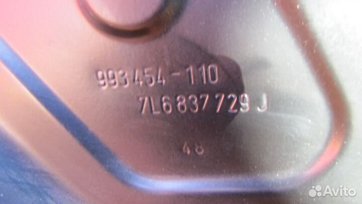 Volkswagen Touareg 1 дверь левая передняя