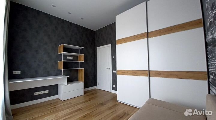 Встраиваемый шкаф