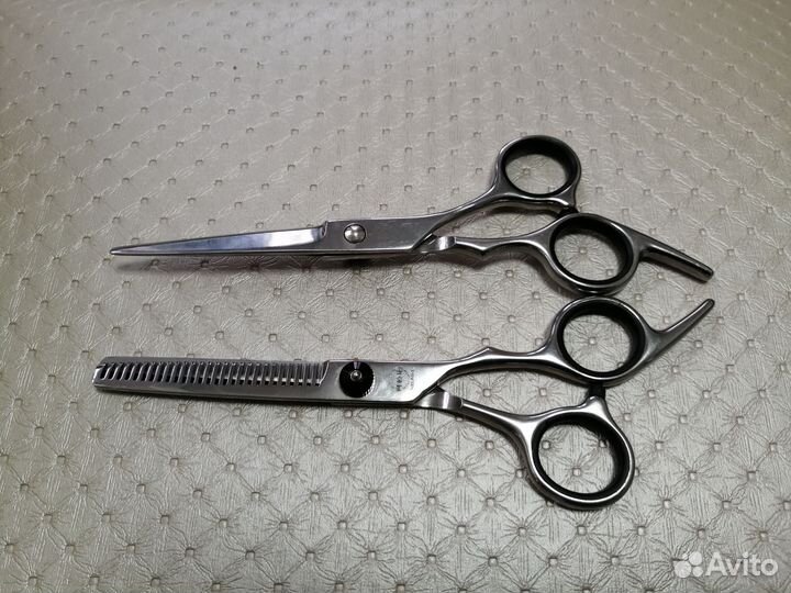 Продам парикмахерские ножницы