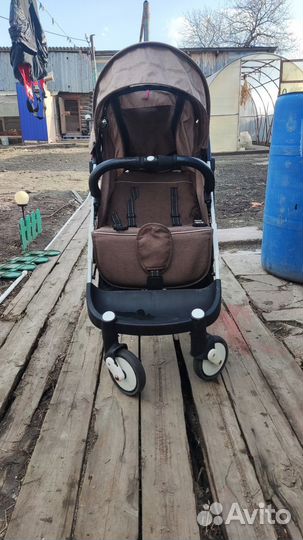 Прогулочная коляска yoya plus