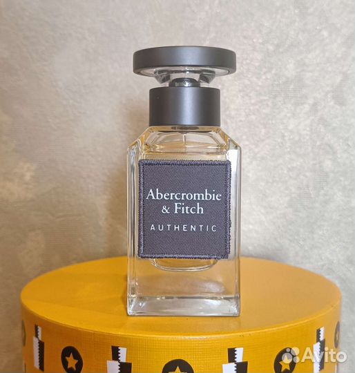 Abercrombie & Fitch Authentic