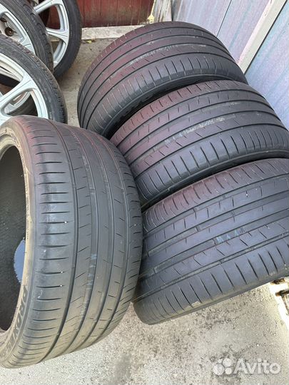 Toyo Proxes Sport 275/35 R20