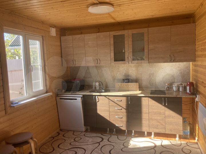 Дом 90 м² на участке 4 сот.