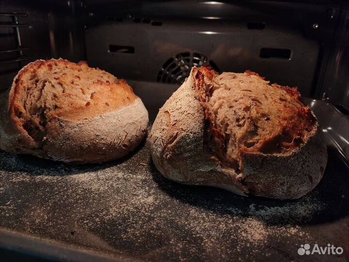 Цельнозерновой хлеб на закваске