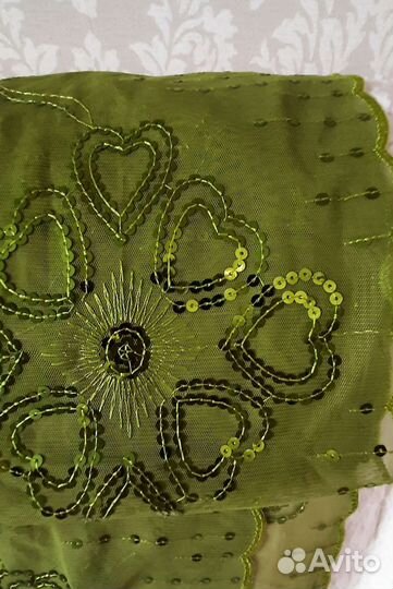 Восточный палантин с кистями