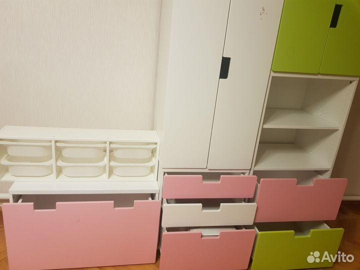 Комплект детской мебели для девочки