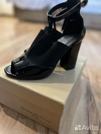 Туфли женские 35 размер